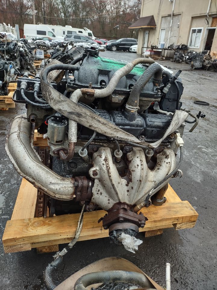 2009 CHRYSLER TOWN & COUNTRY 6cyl Gasoline 3.3 ENGINE ASSEMBLY - 312479