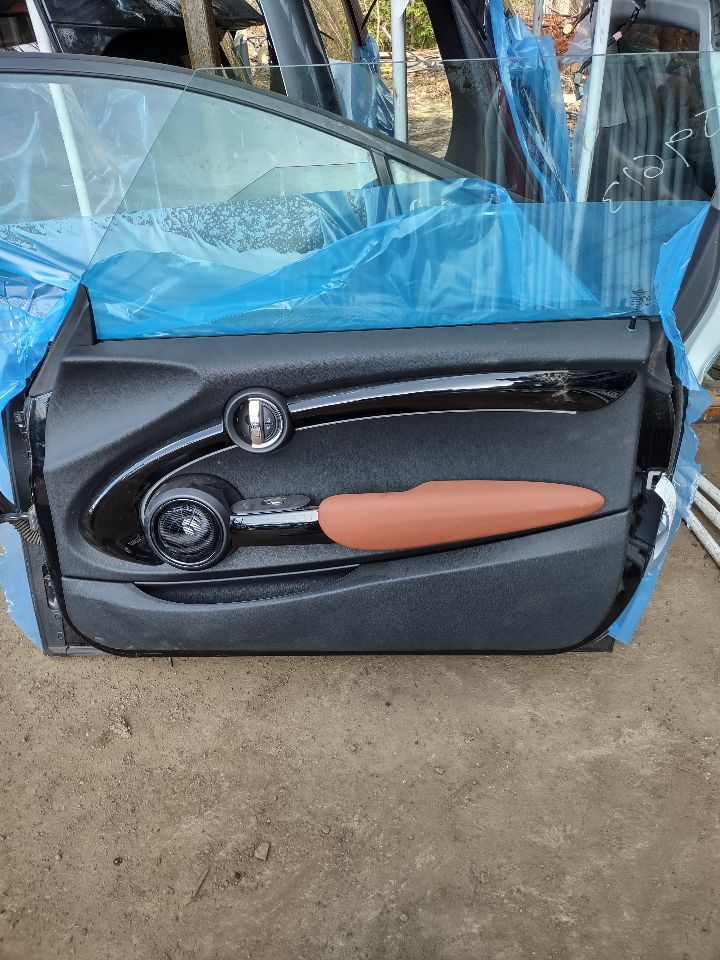 2022 MINI COOPER COOPER L cyl DOOR ASSEMBLY, FR - 312932 — photo 1