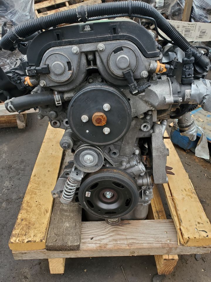 2014 CHEVROLET SONIC 4cyl Gasoline Turbo 1.4 ENGINE ASSEMBLY - 313068 — photo 6