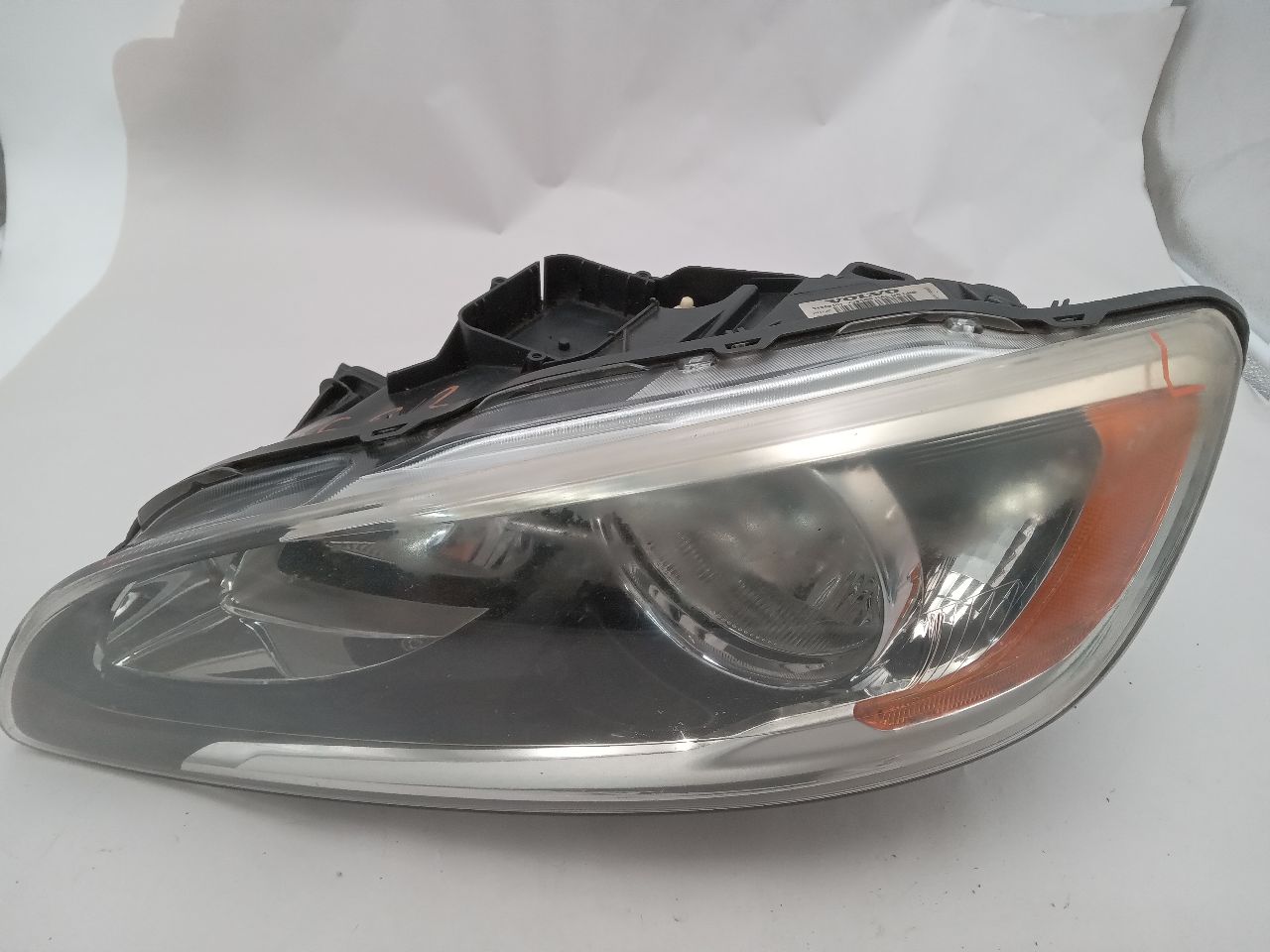 2014 VOLVO S60 5cyl Gasoline Turbo 2.5 Left HEADLAMP ASSEMBLY - 314082