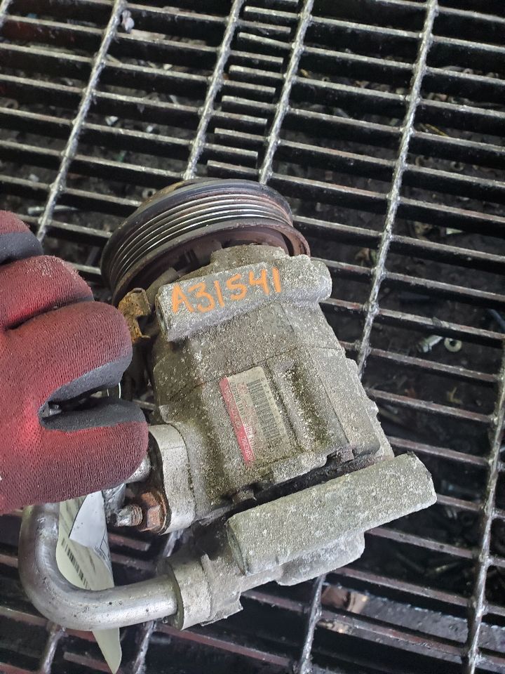2013 DODGE CARAVAN 6cyl Gasoline 3.6 AC COMPRESSOR - 315140 — photo 4