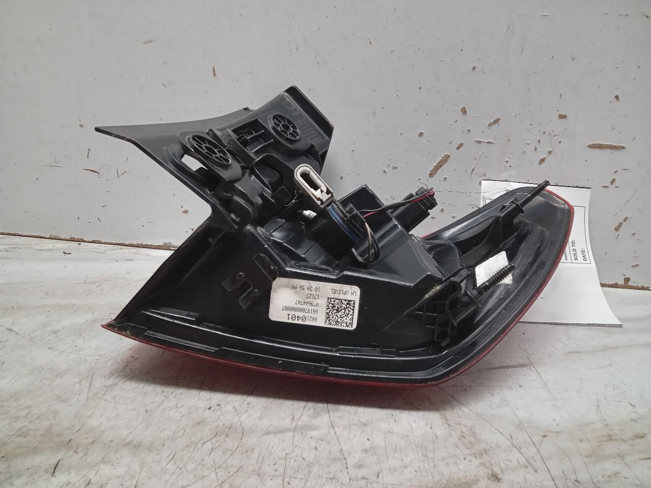 2017 GMC ACADIA 4cyl Gasoline 2.5 Left TAIL LAMP - 317423 — photo 5
