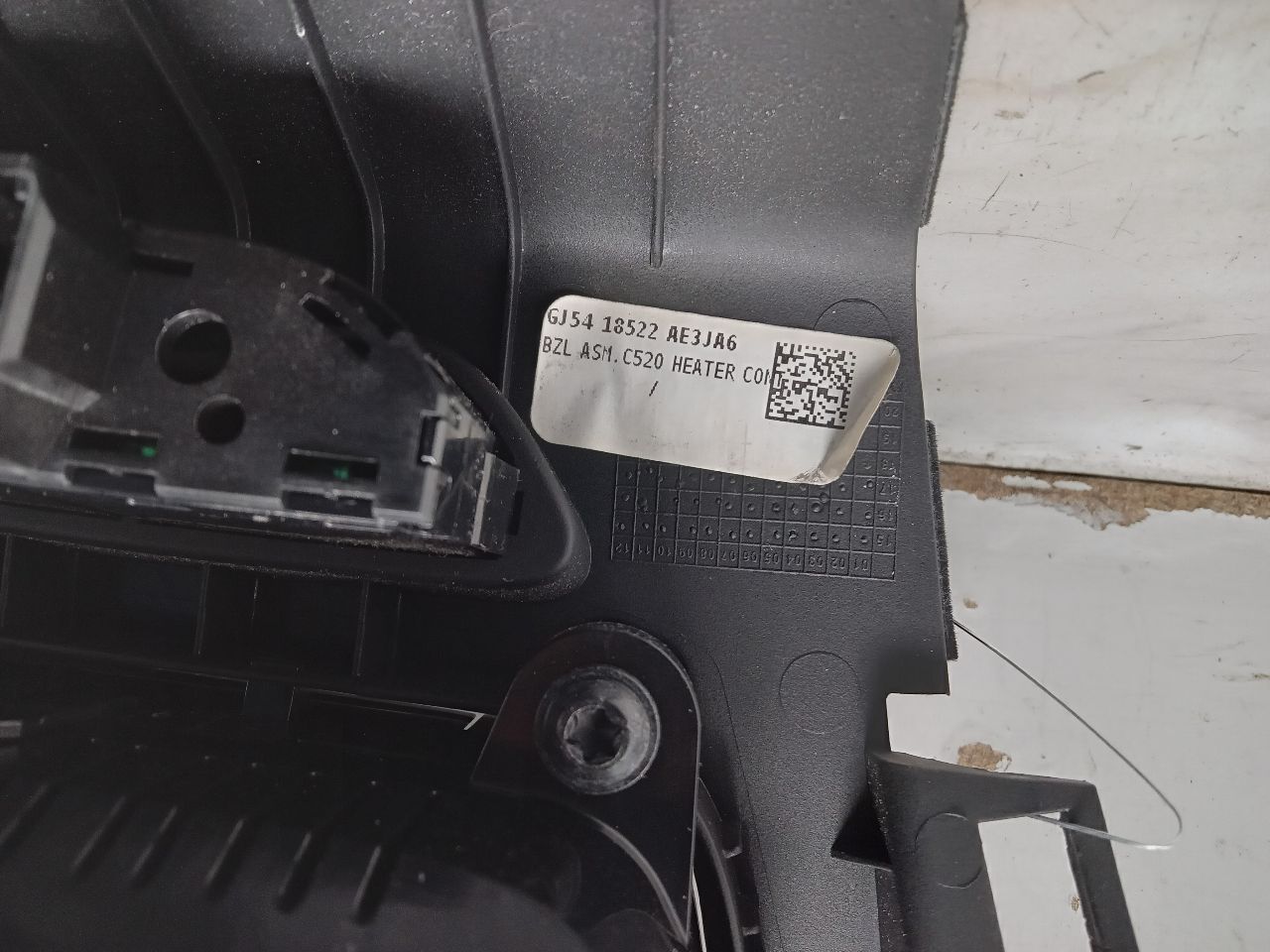 2018 FORD ESCAPE 1.5L 4cyl Turbo Gasoline TEMP CONTROL - 318577 — photo 6