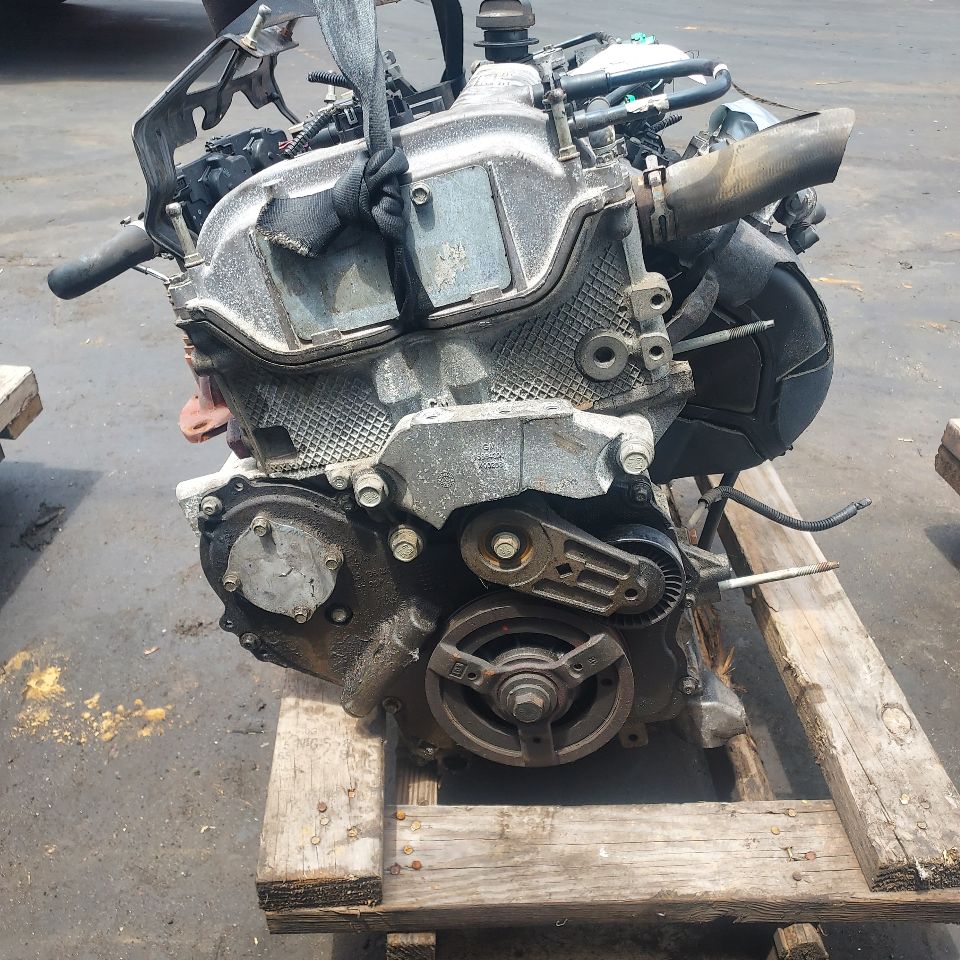2013 CHEVROLET EQUINOX 4cyl Gasoline 2.4 ENGINE ASSEMBLY - 319242