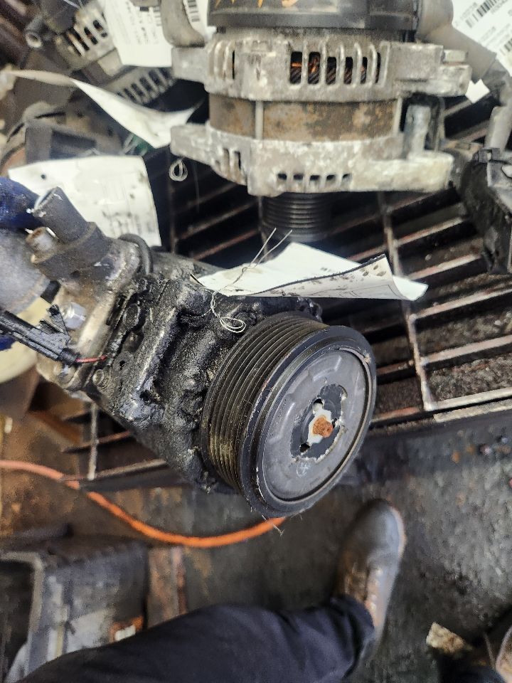 2007 DODGE SPRINTER 2500 3.0L 6cyl Turbo Diesel AC COMPRESSOR - 319864 — photo 5