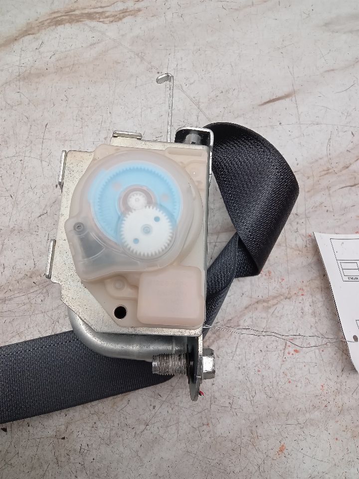2013 KIA OPTIMA 4cyl Gasoline 2.4 Seat Belt, Front - 321076 — photo 6