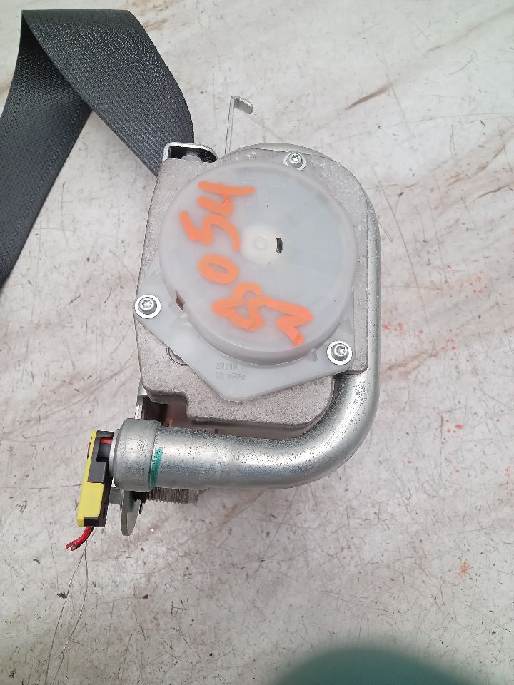 2013 KIA OPTIMA 4cyl Gasoline 2.4 Seat Belt, Front - 321076 — photo 8