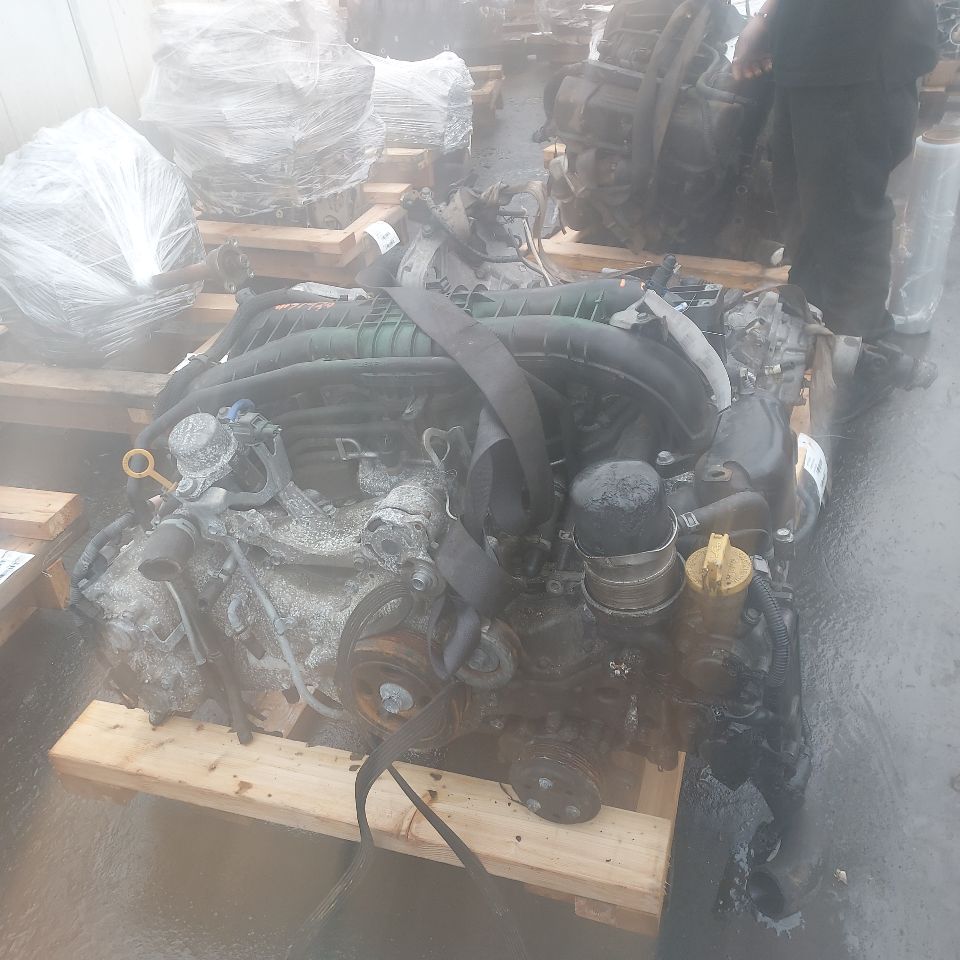 2017 SUBARU WRX 4cyl Gasoline Turbo 2.0 ENGINE ASSEMBLY - 322747 — photo 4