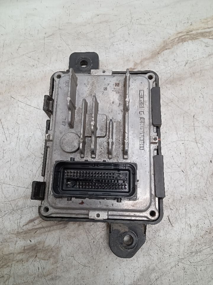 2018 CADILLAC ESCALADE Chassis Cont Mod - 322884