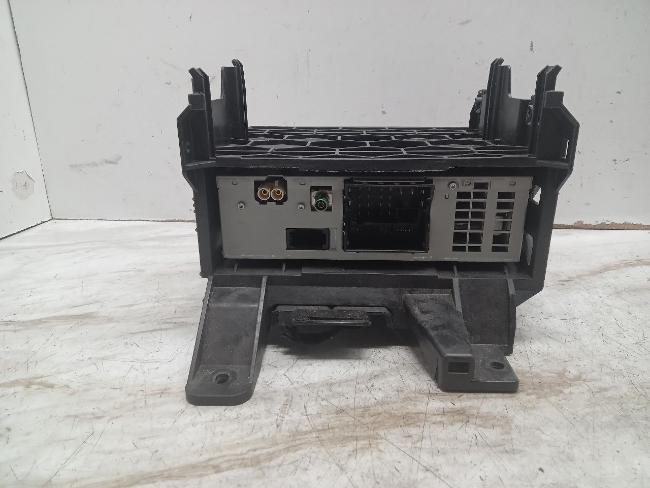 2012 AUDI A6 6cyl Supercharged 3.0 Radio Audio - 322894 — photo 5
