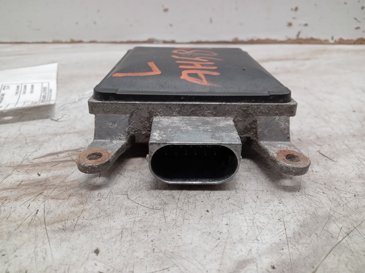 2015 BMW 750i 4.4L 8cyl Turbo Gasoline Chassis Cont Mod - 322902 — photo 2