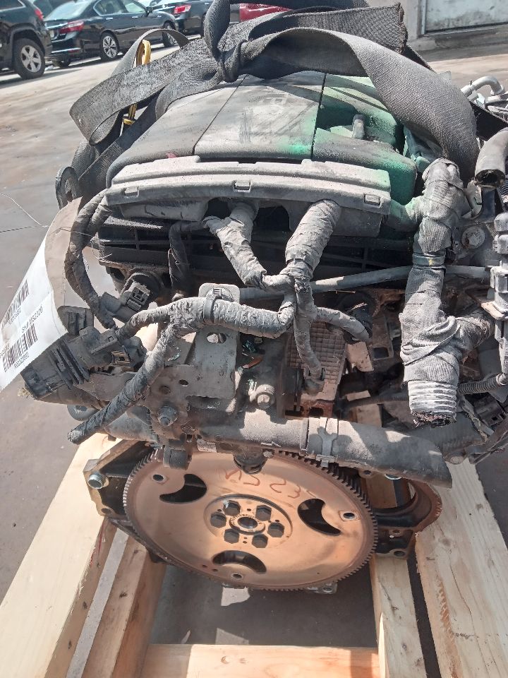 2012 CHEVROLET SONIC 4cyl Gasoline 1.8 ENGINE ASSEMBLY - 323892