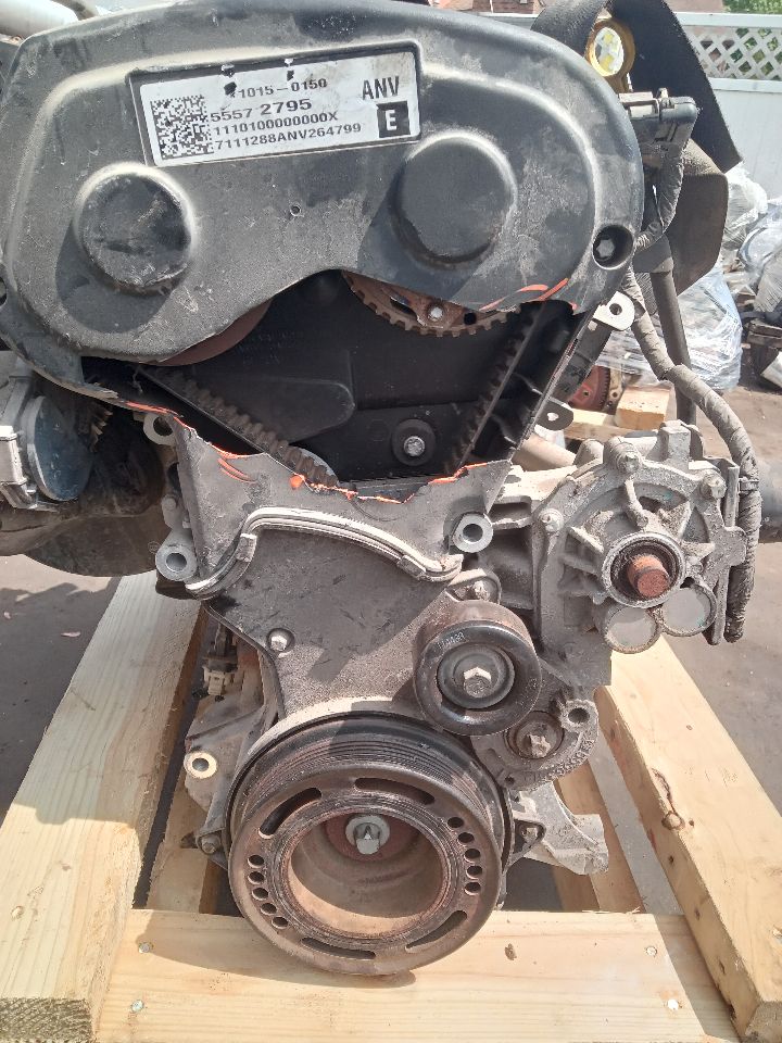 2012 CHEVROLET SONIC 4cyl Gasoline 1.8 ENGINE ASSEMBLY - 323892 — photo 4