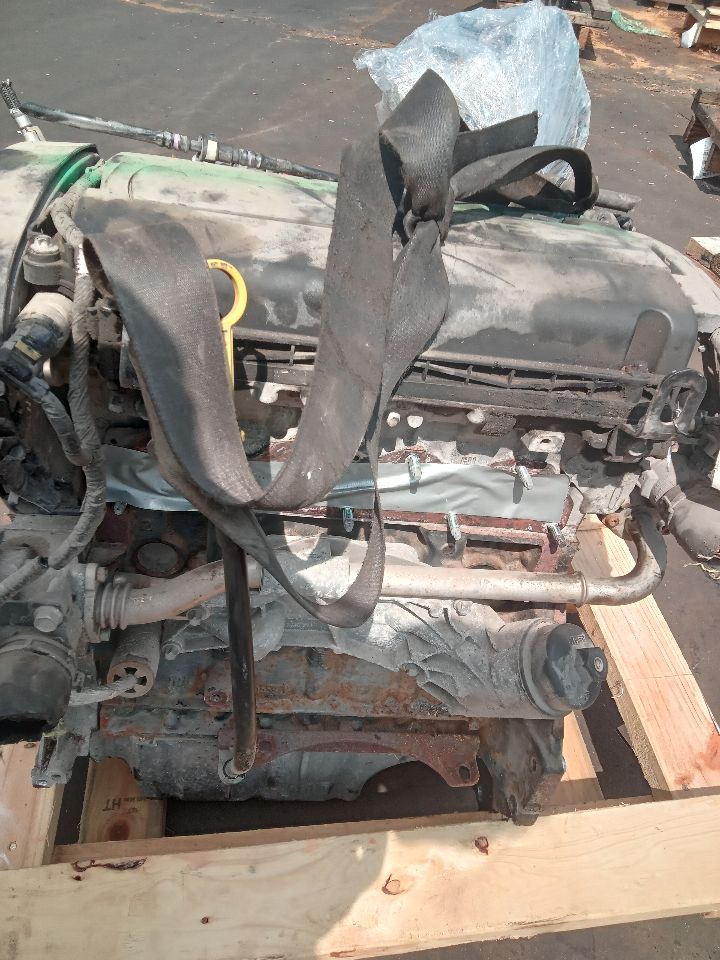 2012 CHEVROLET SONIC 4cyl Gasoline 1.8 ENGINE ASSEMBLY - 323892 — photo 5