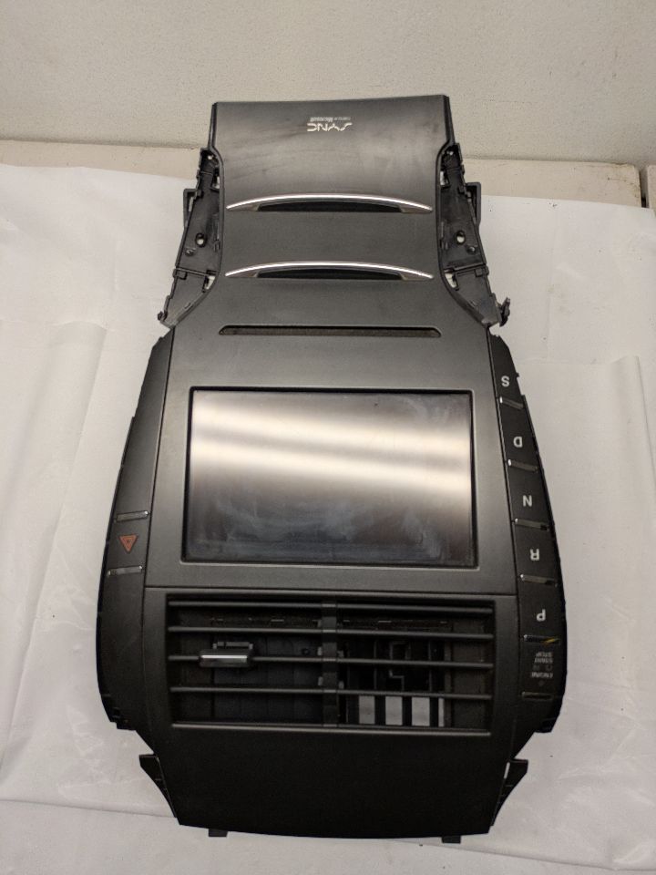 2014 LINCOLN MKZ 6cyl Gasoline 3.7 Info-GPS-TV Screen - 324011