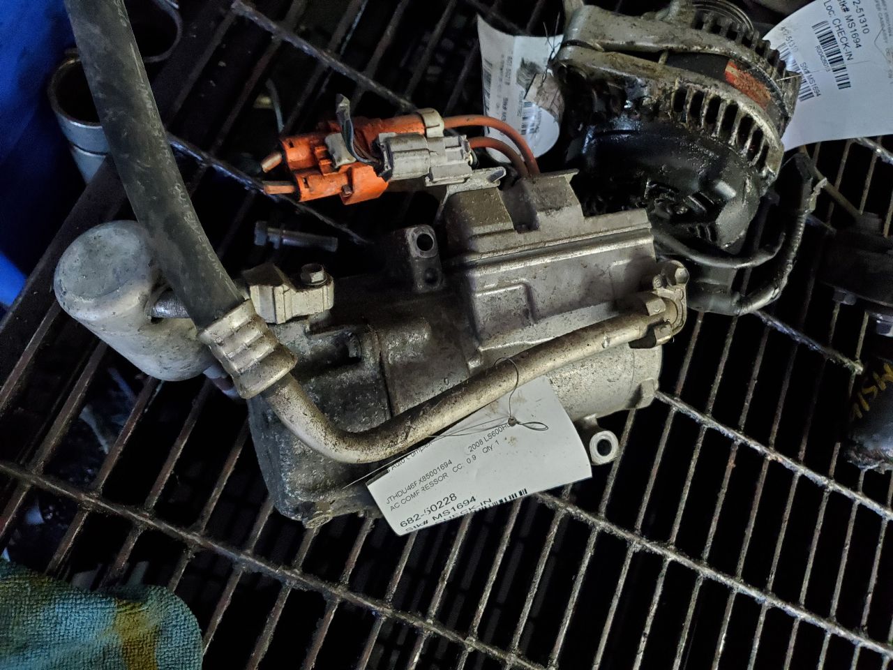 2008 LEXUS LS600HL 8cyl Hybrid 5.0 AC COMPRESSOR - 324180