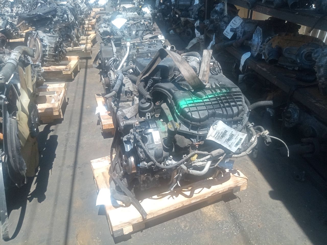 2013 DODGE JOURNEY 6cyl Gasoline 3.6 ENGINE ASSEMBLY - 325003 — photo 6