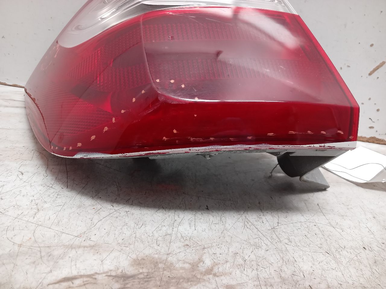 2012 HONDA ODYSSEY Left TAIL LAMP - 325049 — photo 4
