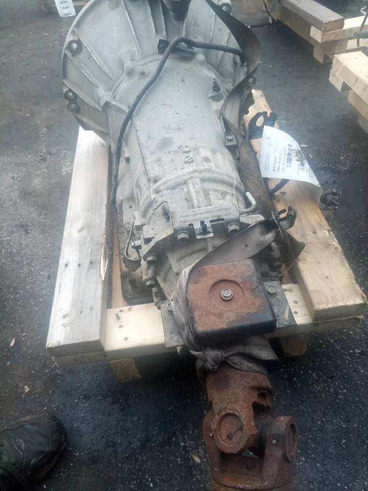2017 NISSAN NV 2500 4.0L 6cyl Gasoline VVT Transmiss,Transaxle - 325250