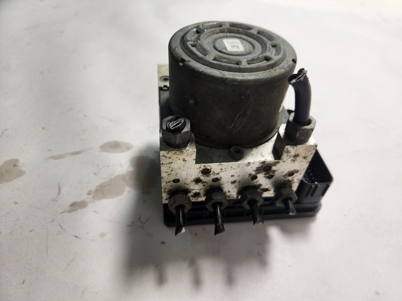 2017 FORD EXPLORER 6cyl Gasoline 3.7 Anti-lock Brake Pts - 325278 — photo 4