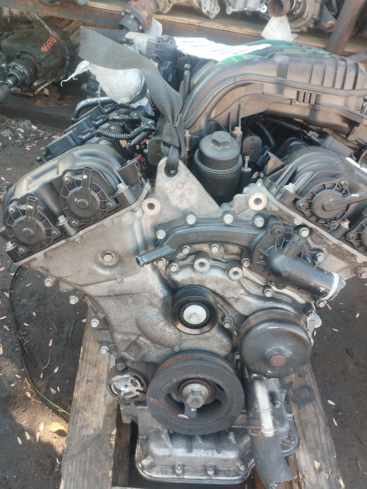 2011 CHRYSLER 200 6 cyl Gas Flex Fuel 3.6 ENGINE ASSEMBLY - 325500 — photo 3