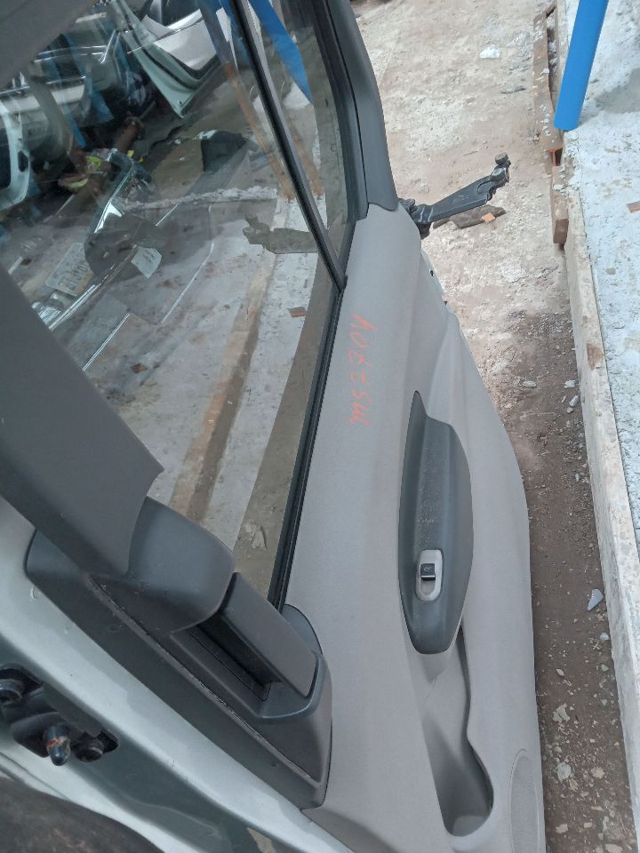 2015 FORD TRANSIT CONNECT 2.5L 4cyl Gasoline Right Dr Assm, Rear Side - 325546
