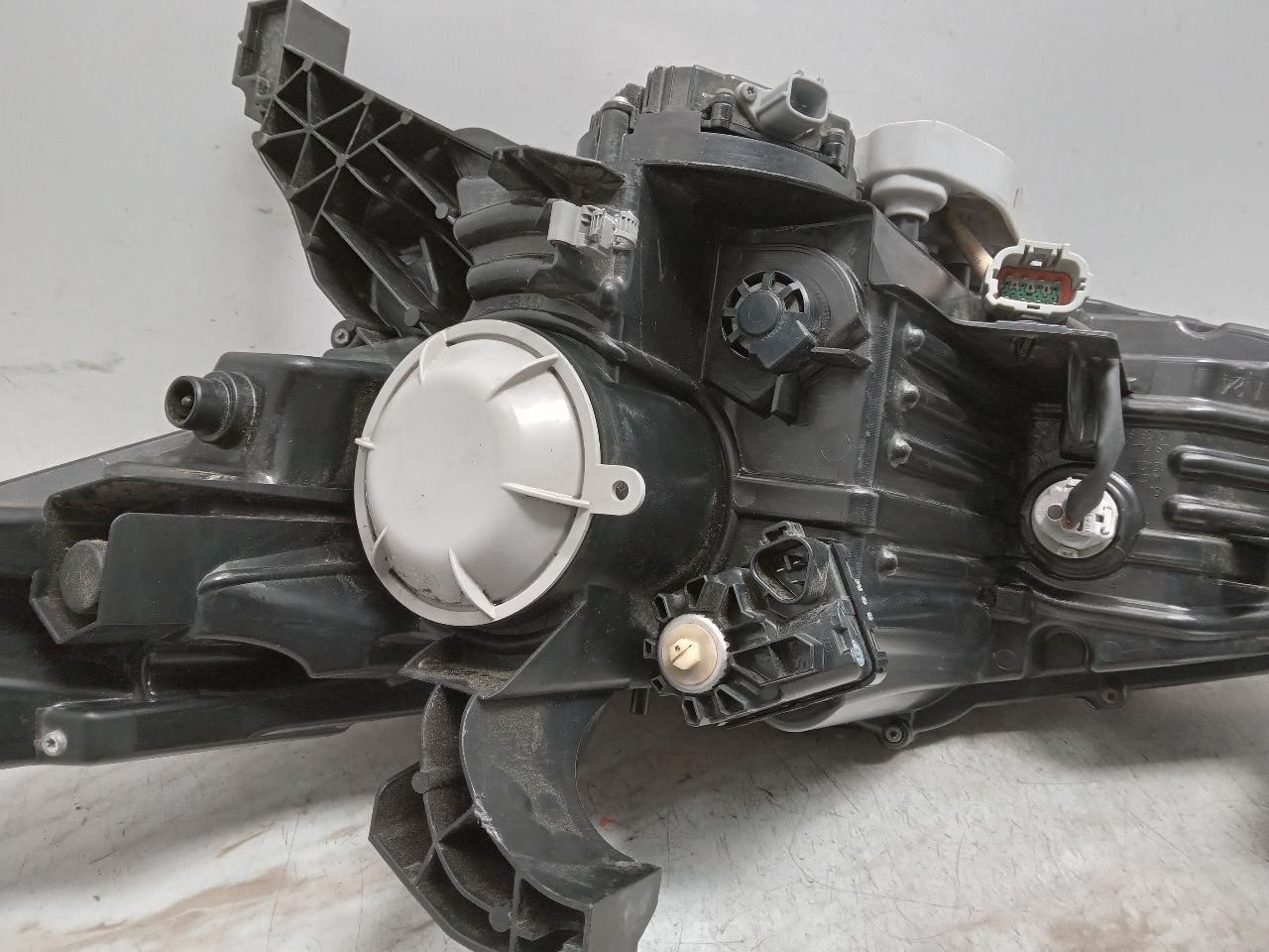 2016 INFINITI QX60 6cyl Gasoline 3.5 Right HEADLAMP ASSEMBLY - 326092 — photo 5
