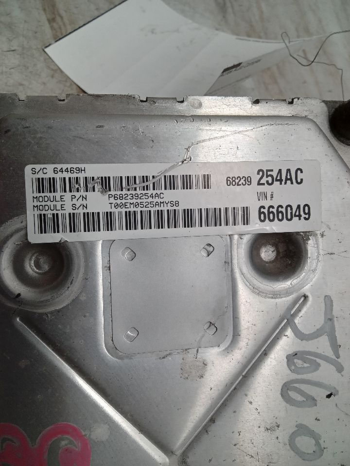 2015 DODGE JOURNEY 6 cyl Gas Flex Fuel 3.6 Eng/Motor Cont Mod - 326131 — photo 4