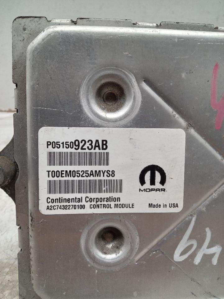 2015 DODGE JOURNEY 6 cyl Gas Flex Fuel 3.6 Eng/Motor Cont Mod - 326131 — photo 5