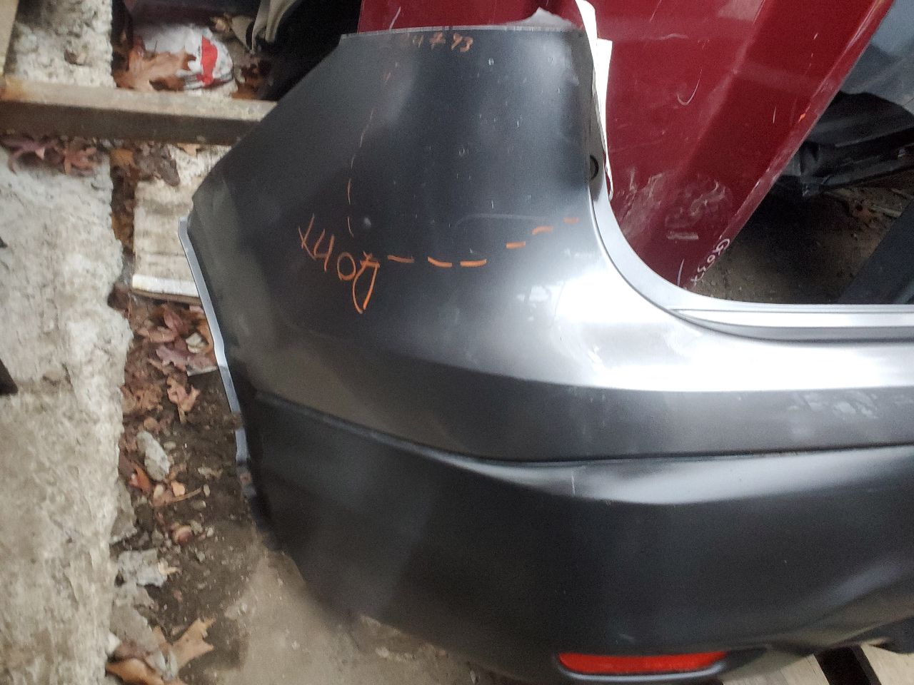 2019 NISSAN ROGUE SPORT 2.0L 4cyl Gasoline VVT BUMPER ASSY, REAR - 326482 — photo 4