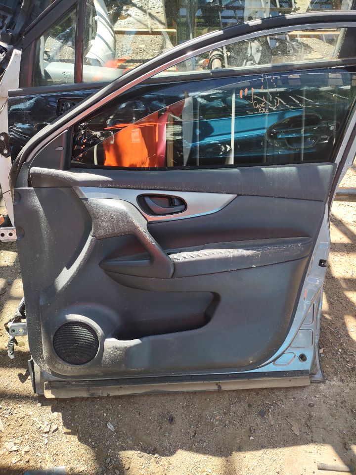 2019 NISSAN ROGUE SPORT 2.0L 4cyl Gasoline VVT Right DOOR ASSEMBLY, FR - 326483