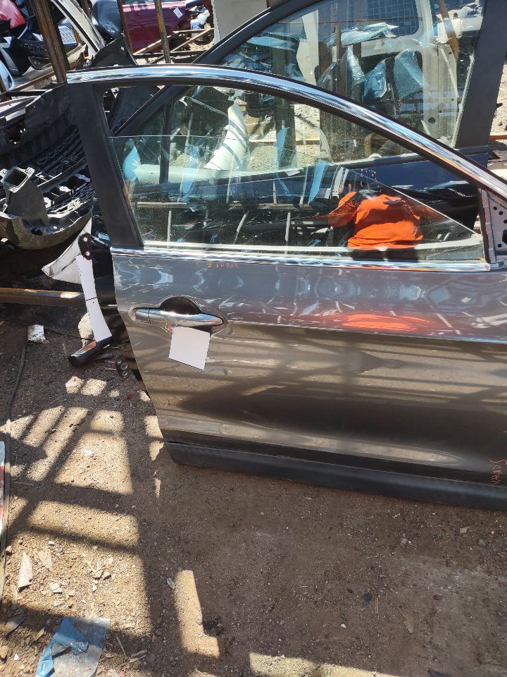 2019 NISSAN ROGUE SPORT 2.0L 4cyl Gasoline VVT Right DOOR ASSEMBLY, FR - 326483 — photo 3