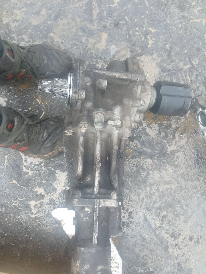 2012 MITSUBISHI LANCER 4cyl Gasoline 2.4 TRANSFER CASE ASSY - 326671 — photo 3