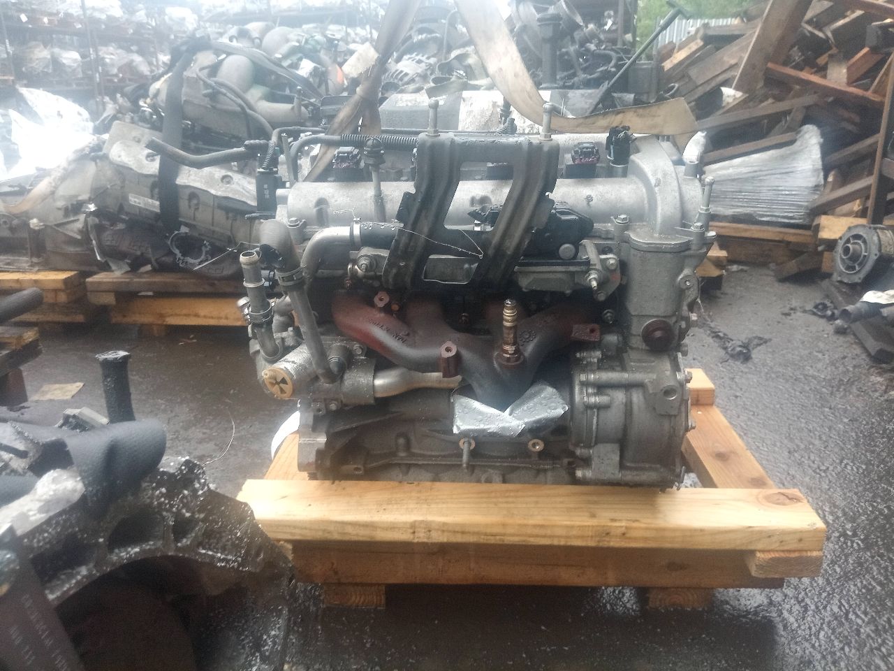 2012 CHEVROLET EQUINOX 4cyl Gasoline 2.4 ENGINE ASSEMBLY - 326765 — photo 3