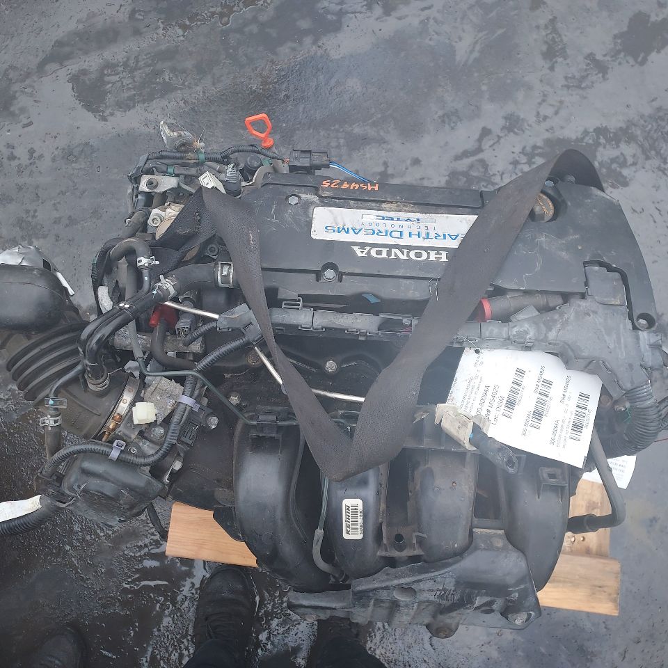 2013 HONDA ACCORD 4cyl Gasoline 2.4 ENGINE ASSEMBLY - 327145 — photo 1