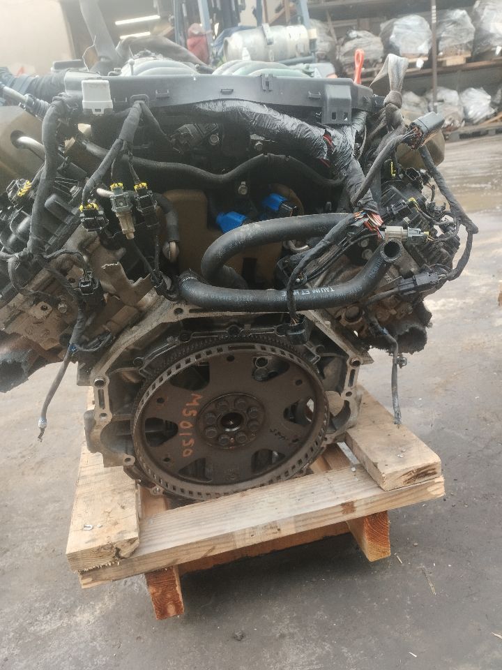 2014 HYUNDAI EQUUS 8cyl Gasoline 5.0 ENGINE ASSEMBLY - 328064 — photo 4