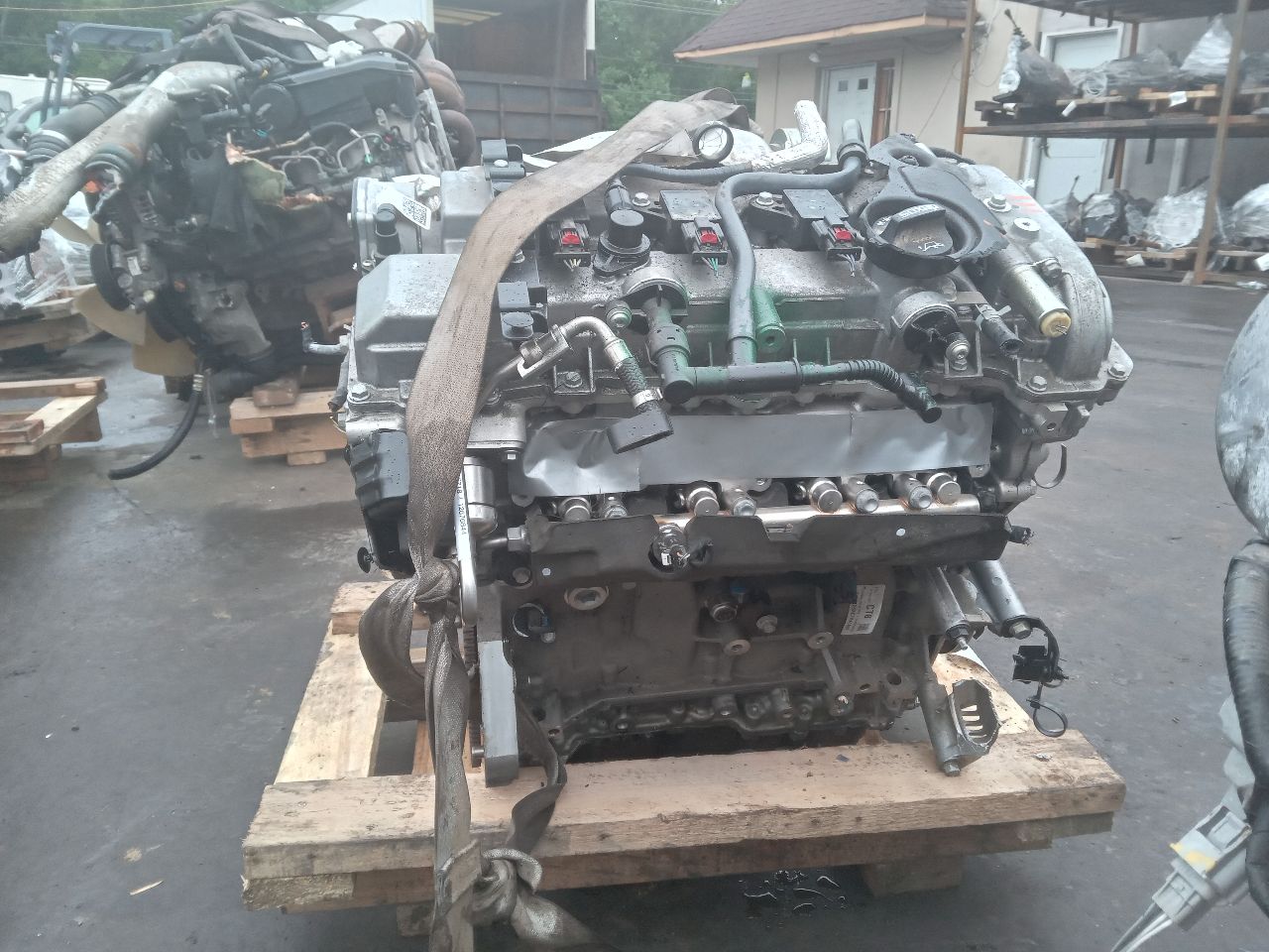 2023 CHEVROLET CAMARO 2.0L 4cyl Turbo Gasoline ENGINE ASSEMBLY - 328425 — photo 2