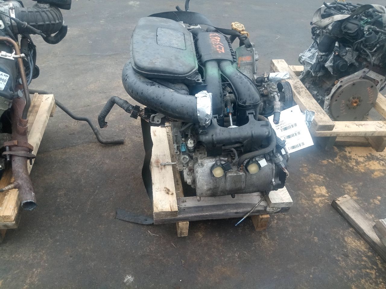 2012 SUBARU LEGACY 4cyl Gasoline 2.5 ENGINE ASSEMBLY - 328579 — photo 3