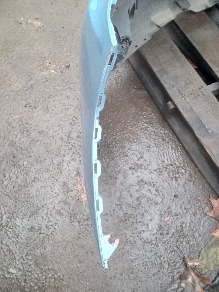 2012 SUBARU LEGACY 4cyl Gasoline 2.5 BUMPER ASSY, FRONT - 328580 — photo 2