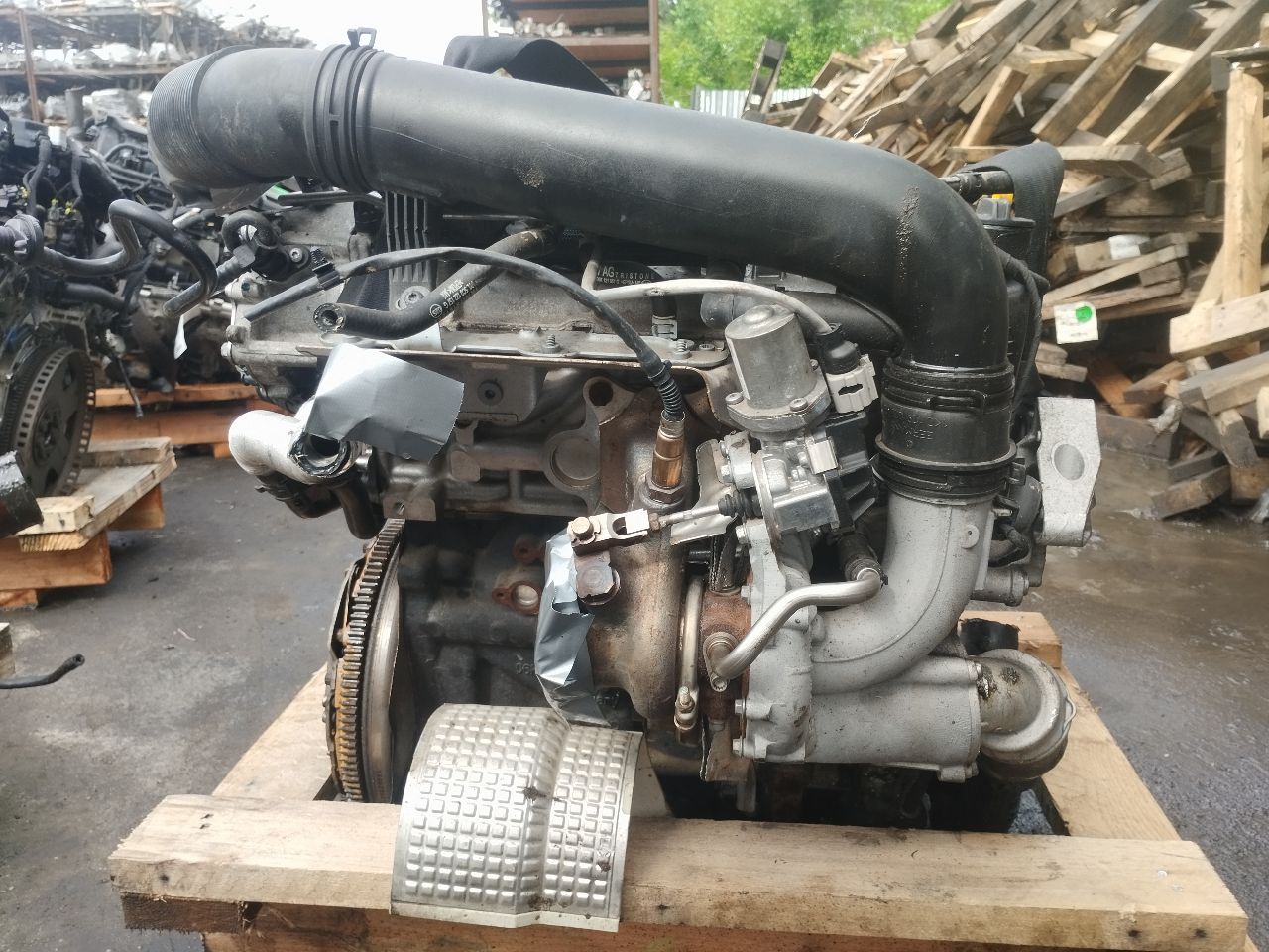 2014 VOLKSWAGEN PASSAT 4cyl Gasoline Turbo 1.8 ENGINE ASSEMBLY - 328629 — photo 2