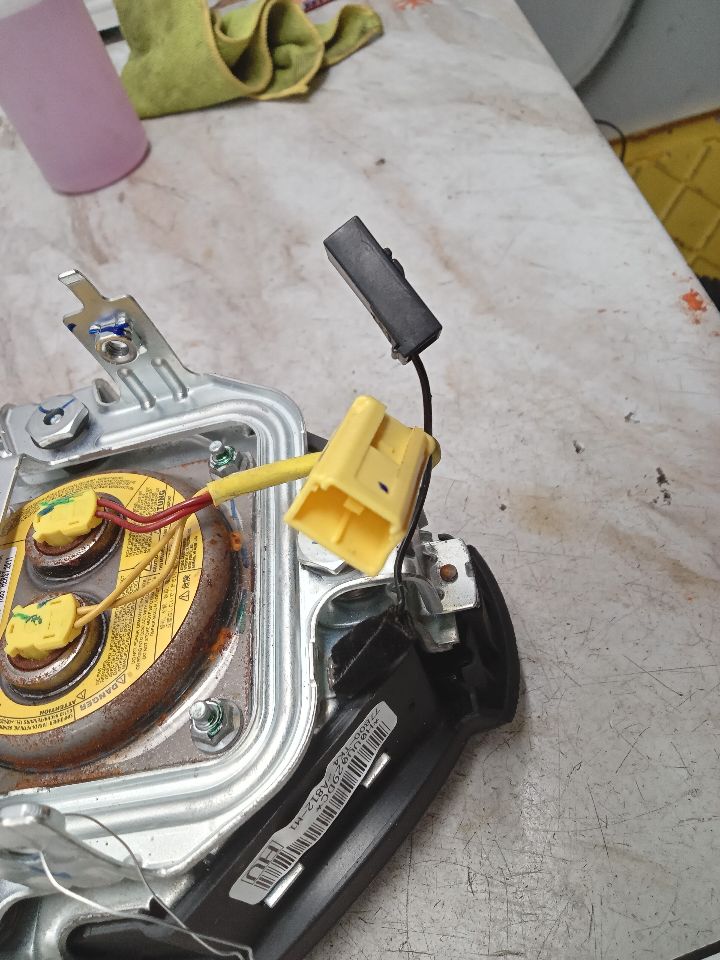 2010 ACURA TL 3.5L 6cyl Gasoline VVT AIR BAG - 328877 — photo 6