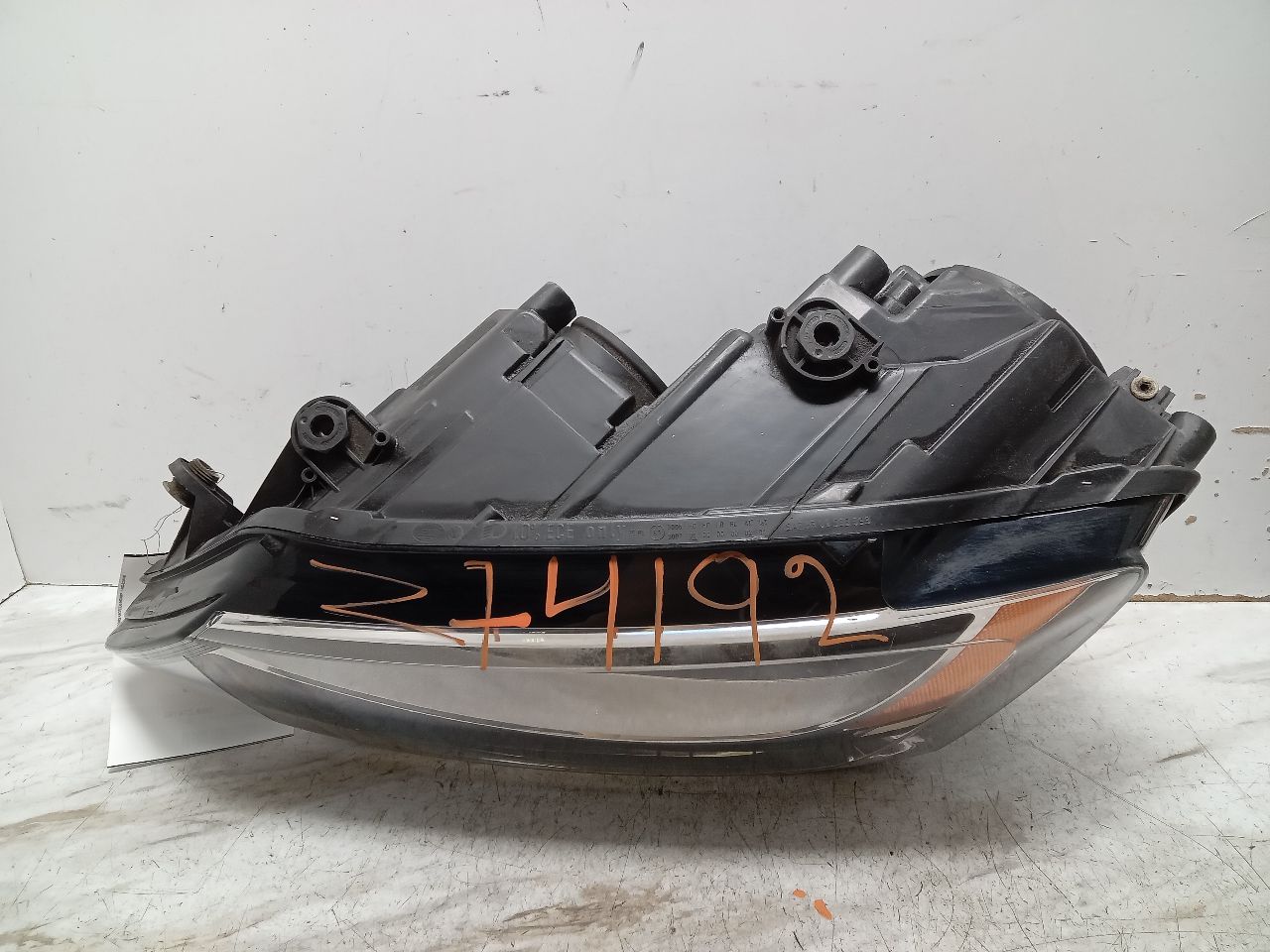 2013 VOLKSWAGEN JETTA GLI Left HEADLAMP ASSEMBLY - 329143 — photo 3