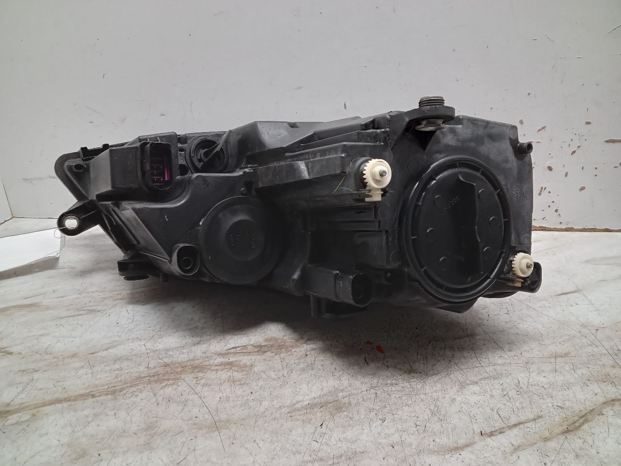 2013 VOLKSWAGEN JETTA GLI Left HEADLAMP ASSEMBLY - 329143 — photo 4
