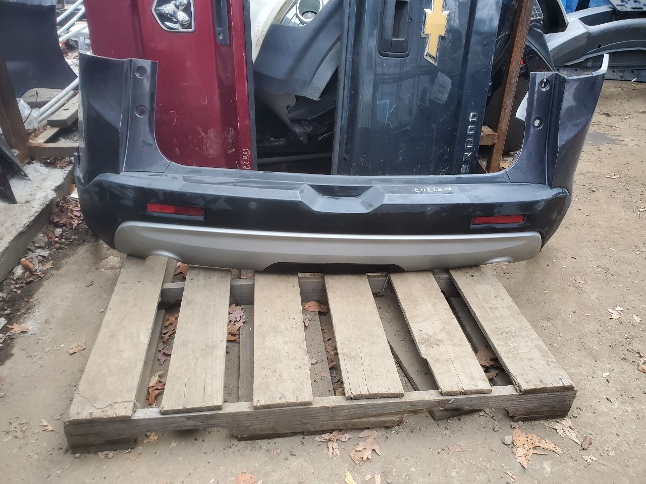 2017 GMC ACADIA 6cyl Gasoline 3.6 BUMPER ASSY, REAR - 329149