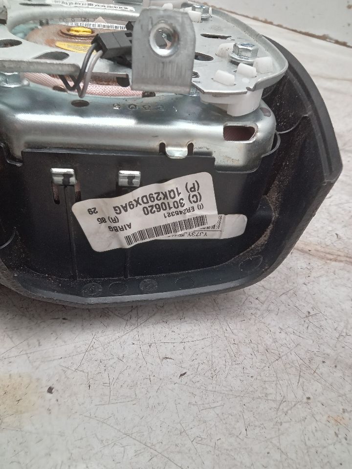 2014 DODGE CARAVAN 6cyl Gasoline 3.6 Left AIR BAG - 329161 — photo 3