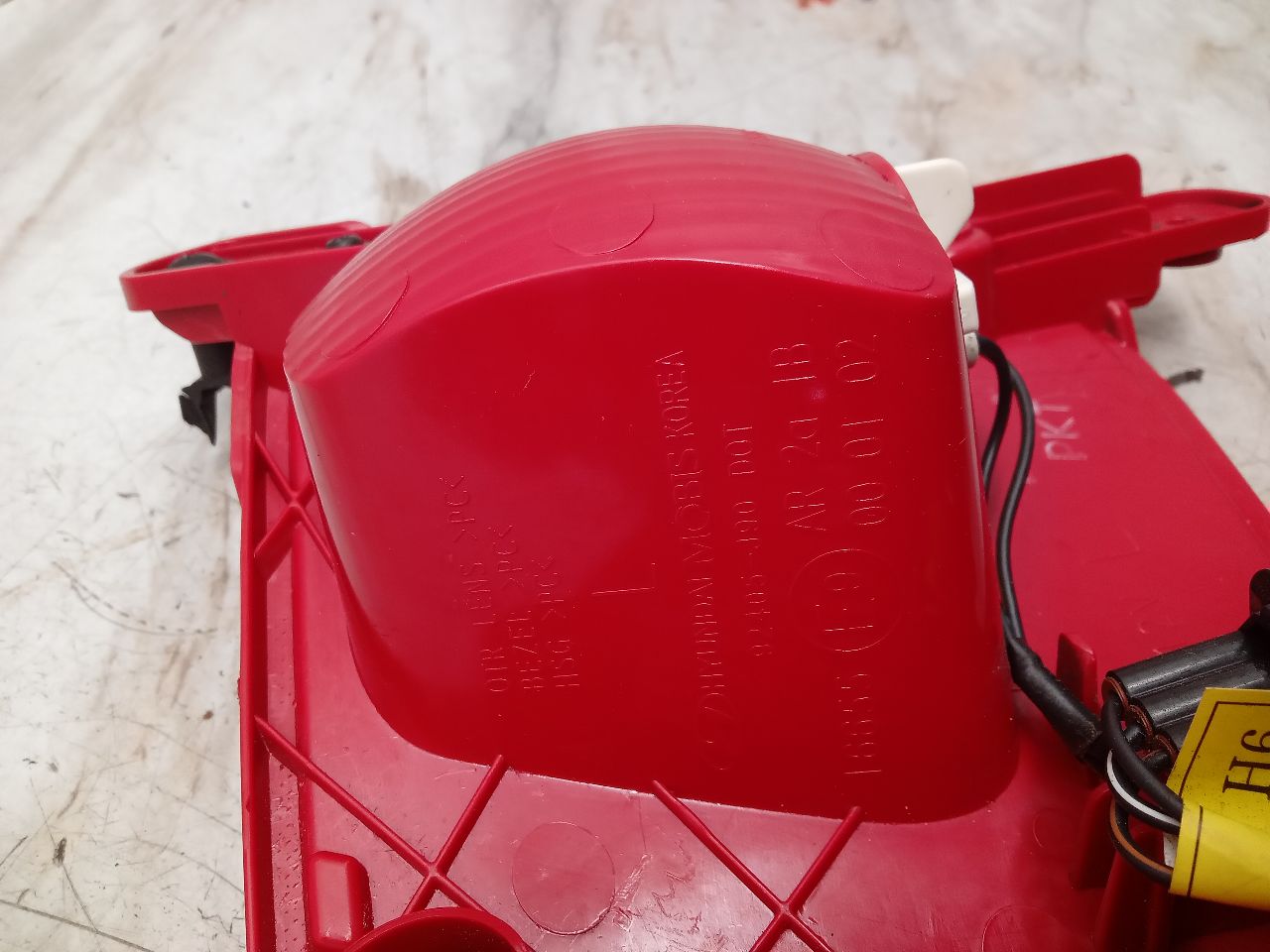 2021 HYUNDAI KONA 2.0L 4cyl Gasoline VVT Left TAIL LAMP - 329178 — photo 4
