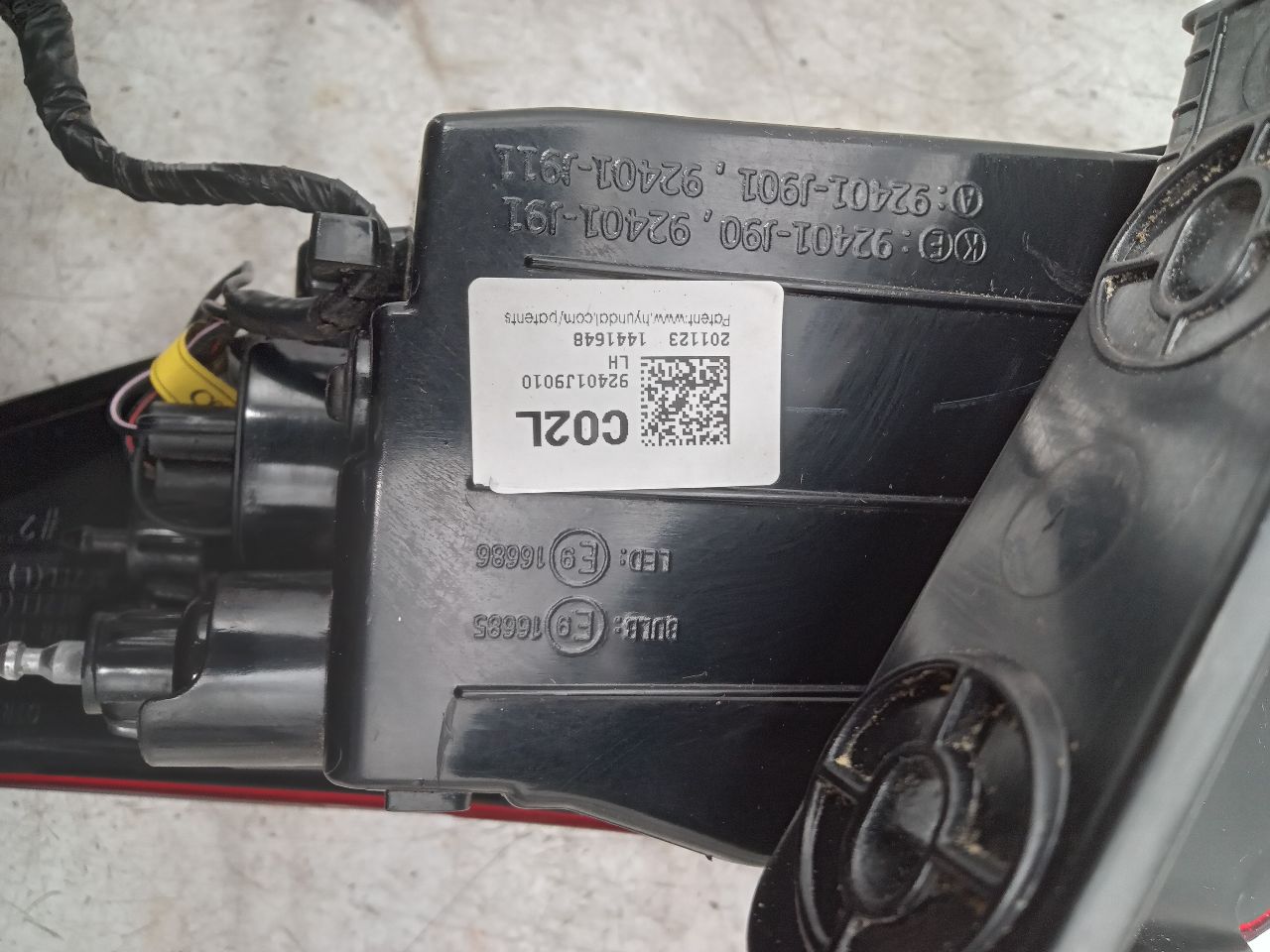 2021 HYUNDAI KONA 2.0L 4cyl Gasoline VVT Left TAIL LAMP - 329245 — photo 3