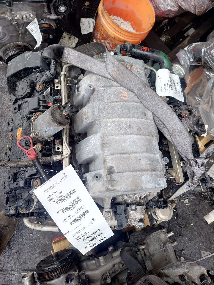 2004 BMW 745i 8cyl Gasoline 4.4 ENGINE ASSEMBLY - 329382