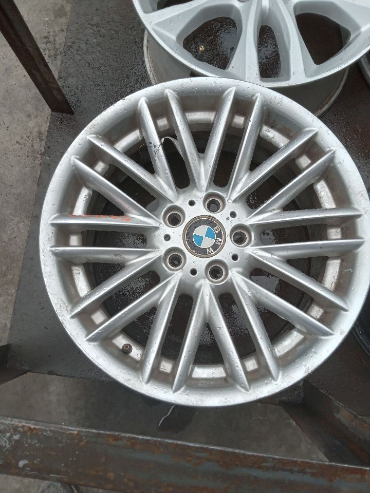 2004 BMW 745i 8cyl Gasoline 4.4 WHEEL - 329390