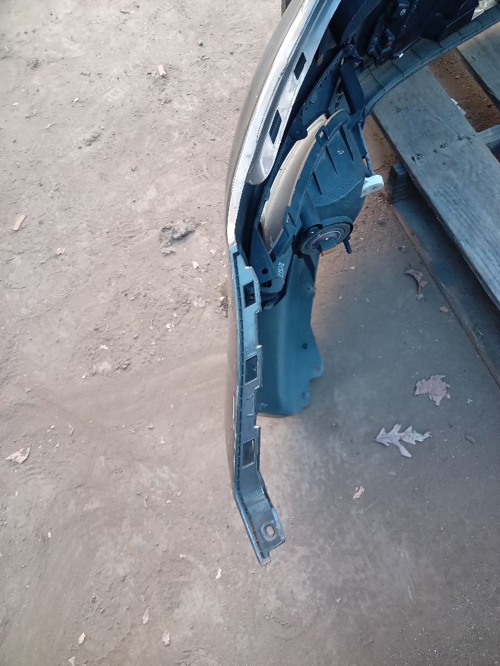 2014 KIA CADENZA 6cyl Gasoline 3.3 BUMPER ASSY, FRONT - 329696 — photo 2